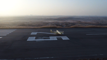 JD's first large-scale UAV debuts in Shaanxi