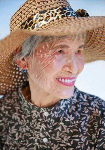 82-year-old fashionista inspires youth