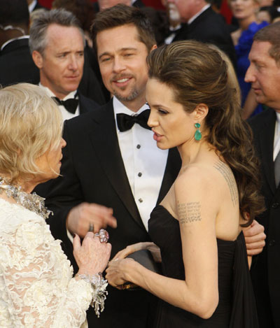 Nominees Pitt and Jolie pose at 81st Academy Awards in Hollywood