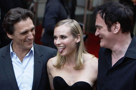 Celebs arrive for premiere of