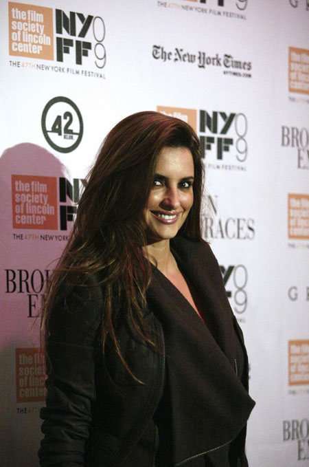 Penelope Cruz arrives at premiere screening of her movie