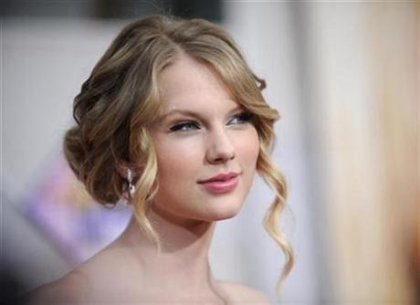 Taylor Swift, Gosselin among People's