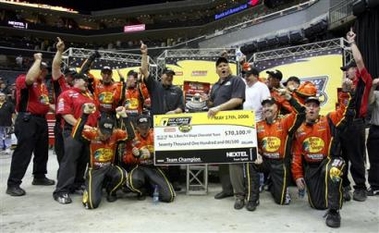 Jr's team win Crew Challenge