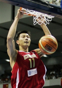 76ers impressed by 6-foot-11 Yi