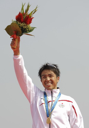Japan's Yuichi Hosoda wins men's Asiad triathlon