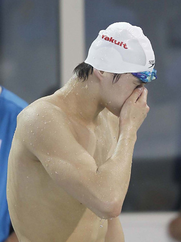 Sensitive boy nears world record in swimming marathon