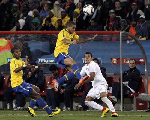 Brazil, Netherlands make into quarters