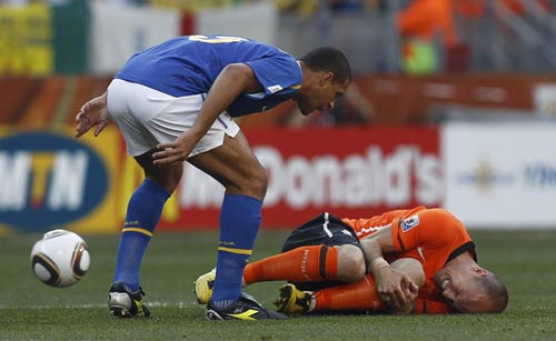 The Dutch send Brazilians home