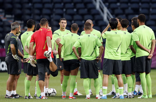 Real challenge for Spain and Portugal club mates