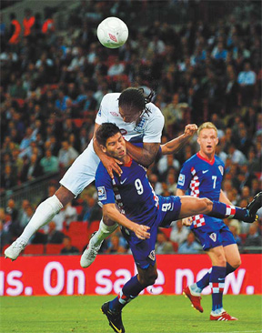 Capello backs England to light up SA