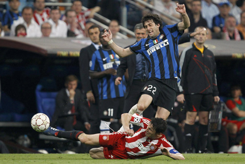 Inter Milan beat Bayern 2-0 to win Champions League