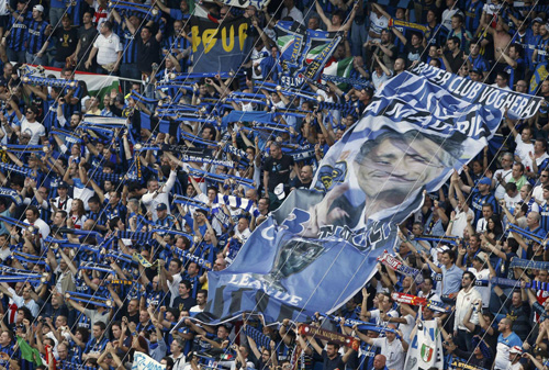 Inter Milan beat Bayern 2-0 to win Champions League