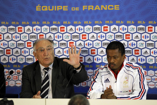 French squad boycott training to protest for expellee Anelka