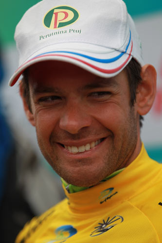 Pedaling inheady altitudes Pedaling inheady altitudes