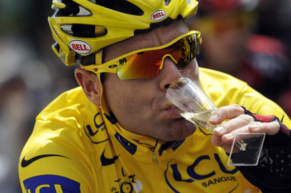 Australia bows down before 'King Cadel' Australia bows down before 'King Cadel'