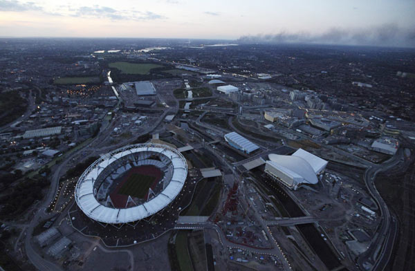 Olympic test events go ahead amid London riots Olympic test events go ahead amid London riots