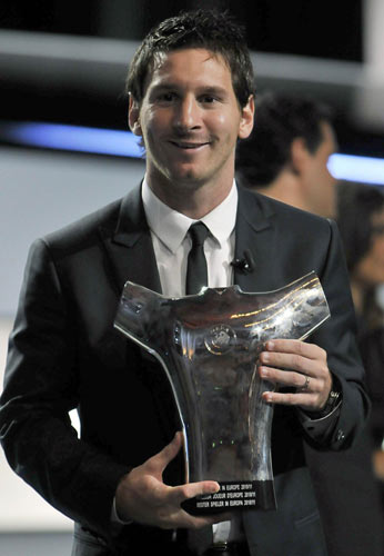 Messi wins inaugural best player in Europe award Messi wins Europe best player award
