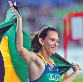 Isinbayeva falls; James rockets in men's 400m Isinbayeva falls; James rockets in men's 400m