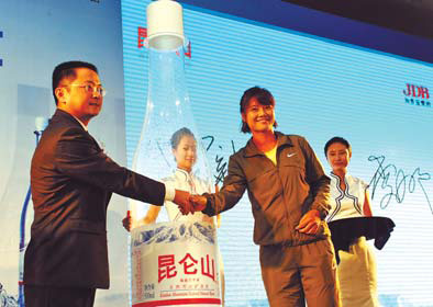 Grand Slam champion Li Na has set her sights on another Grand Slam title and a good showing at the London Olympic Games next year. China's tennis ace eyes next year's Olympics