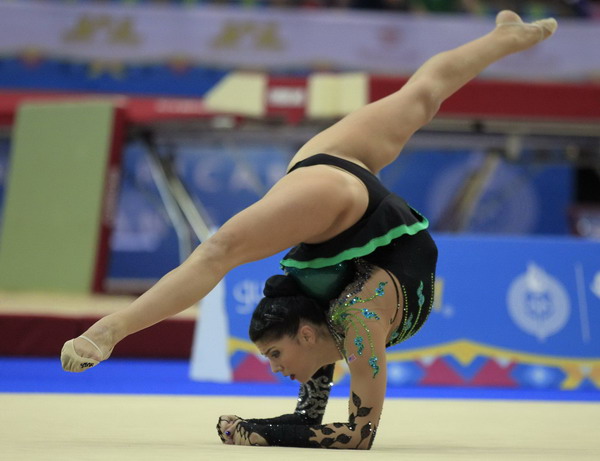 Ashley Zetlin of the US competes during the rhythmic gymnastics individual general qualification round at the Pan American Games in Guadalajara Oct 15, 2011. Gymnasts compete at Pan American Games