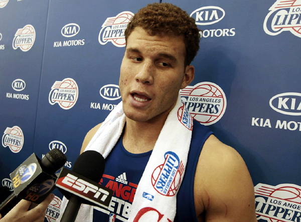 The Los Angeles Clippers acquired point guard Chris Paul from the New Orleans Hornets on Wednesday in a deal that ends a week-long saga involving the sought after NBA All-Star. Clippers land Paul as Grizzlies re-sign Gasol