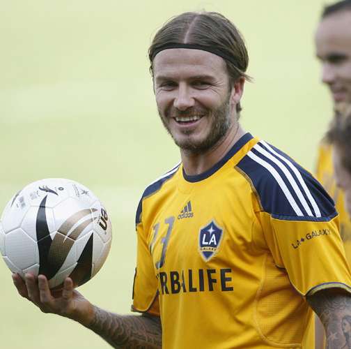 Veteran British midfielder David Beckham will join soon French top league soccer club Pari Saint-Germain (PSG) for 18 months, a local daily reported Wednesday. Beckham to join Paris Saint-Germain