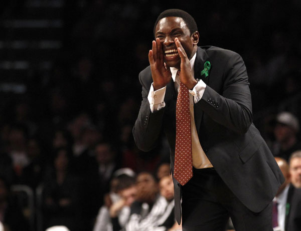 Slumping Nets fire coach Avery Johnson