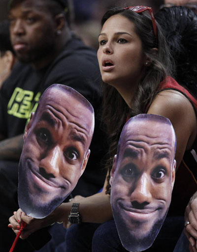 Miami's 27-game streak snapped after Chicago loss