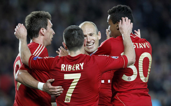 Bayern defeats Barca 3-0 in Camp Nou to reach final