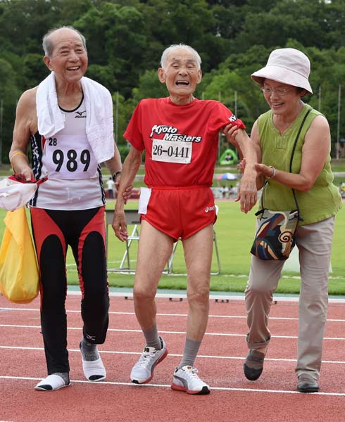 103-year-old challenges world's fastest man