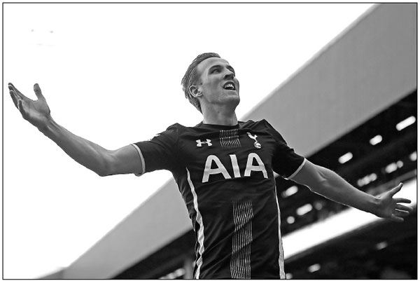 Kane leaves Pochettino speechless