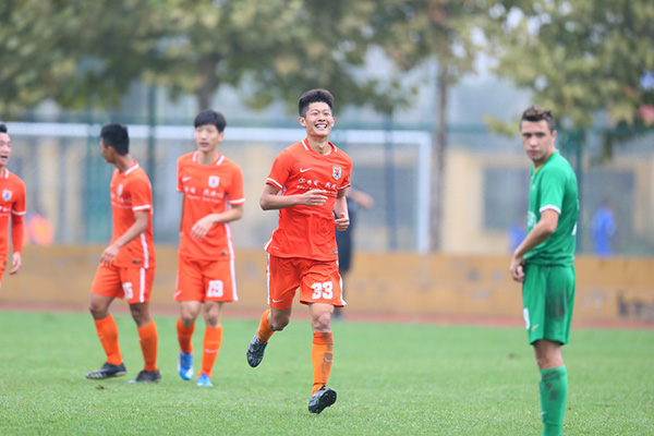 Soccer players can be straight-A students