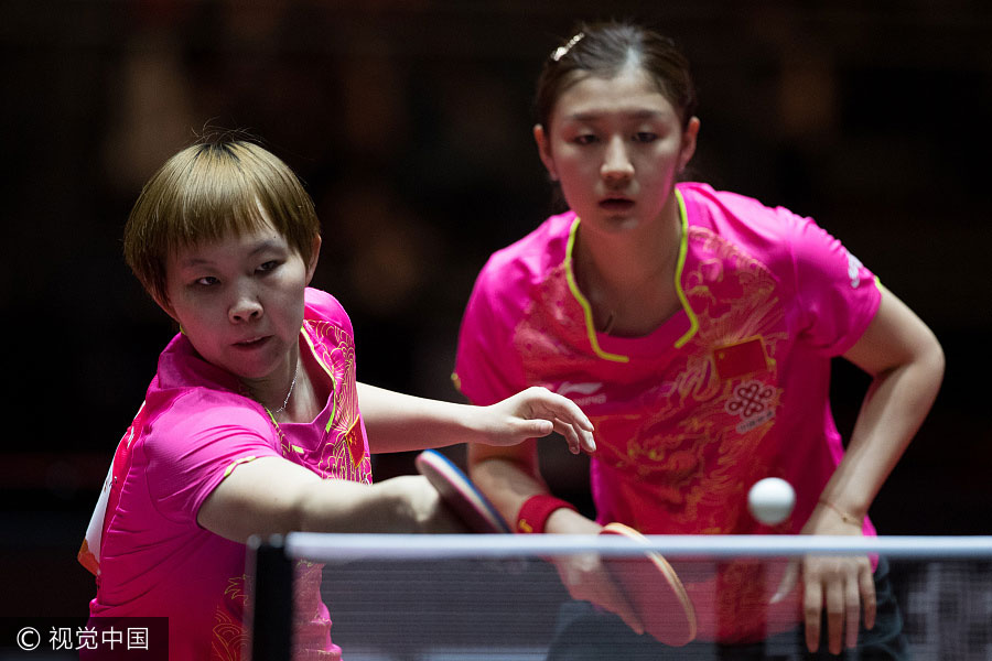 Chinese players dominate table tennis world champs