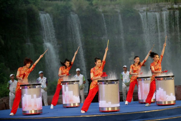 Party here, Universiade closes in Shenzhen