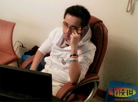 LOL補(bǔ)刀帝ChaoX:大陸電競?cè)μ珌y 將赴臺(tái)發(fā)展