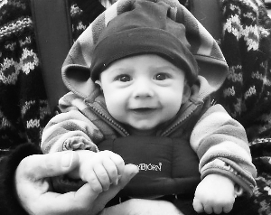 17國誕生音樂試管嬰兒 英國寶貝天生為歌狂