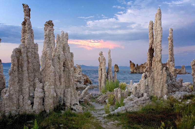 壯觀！真實存在于地球上的奇異美景(組圖)
