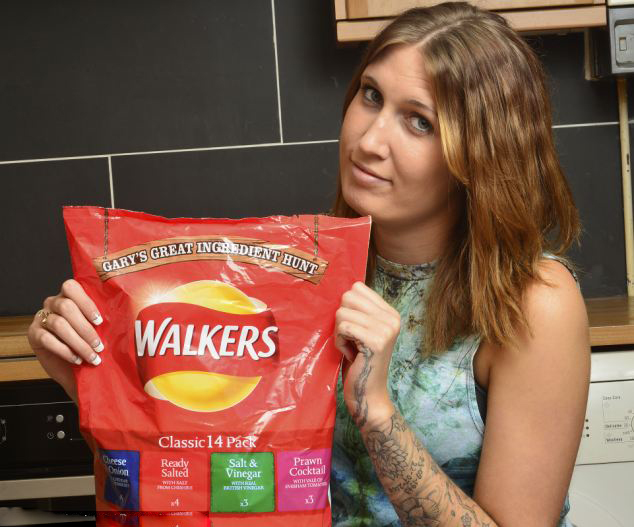 英食物恐懼癥女子吃16年垃圾食品(組圖)