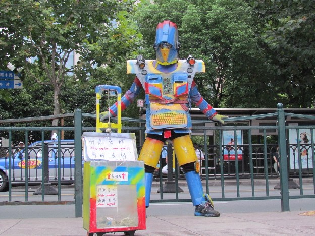 盤點國內“乞討界”的各種奇葩