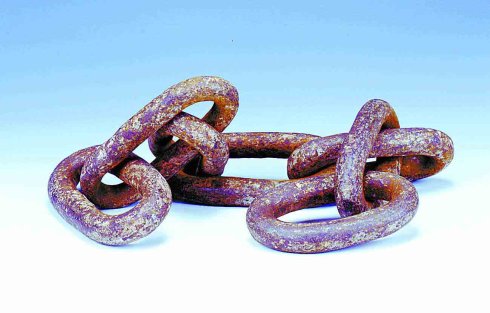 揭秘古墓中的神秘機關暗器