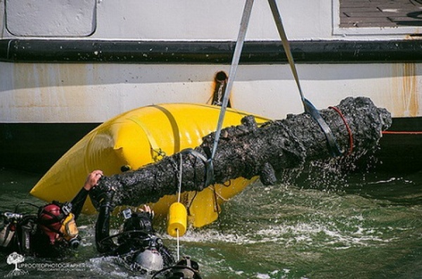 海底發(fā)現(xiàn)的十大神秘物體：希臘遠(yuǎn)古計(jì)算機(jī)