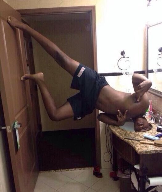 網(wǎng)絡牛人玩轉(zhuǎn)最糟糕自拍照