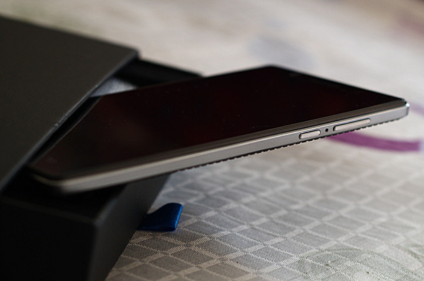 千元最薄 五寸四核 大Q旗艦機(jī)Q1測評(píng)