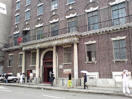 Shanghai Fuzhou Road Culture Street