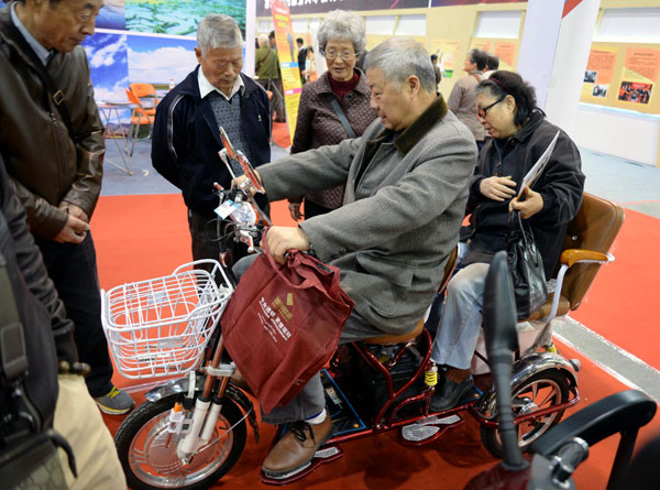 Surge in vacationing Chinese seniors drives travel business