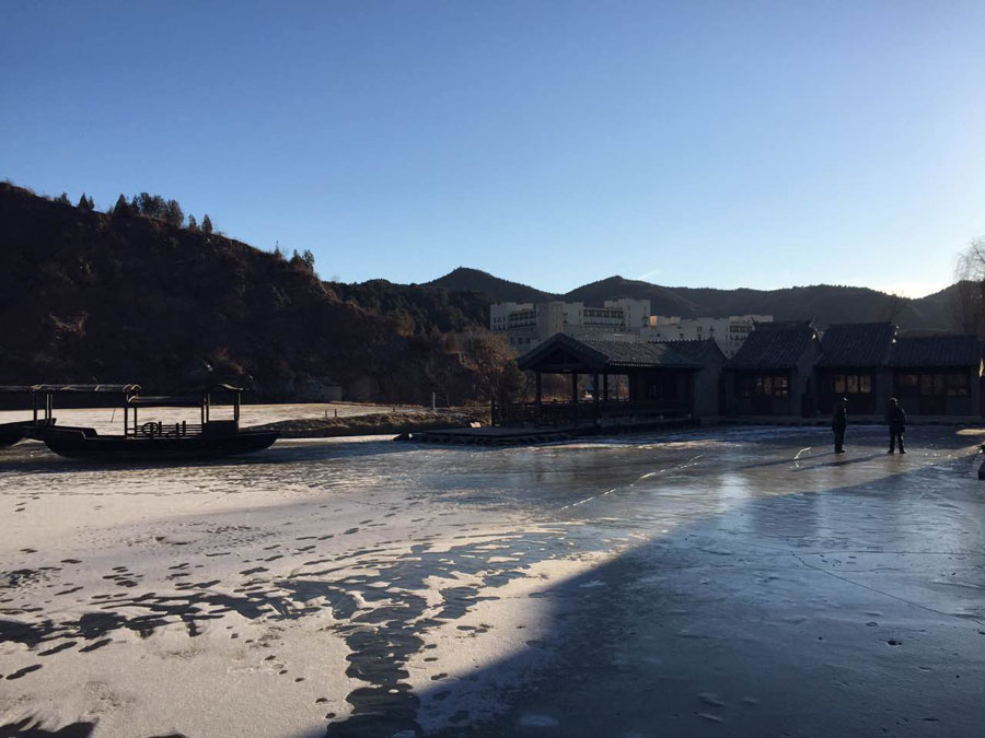 Frozen beauty of Gubei Watertown