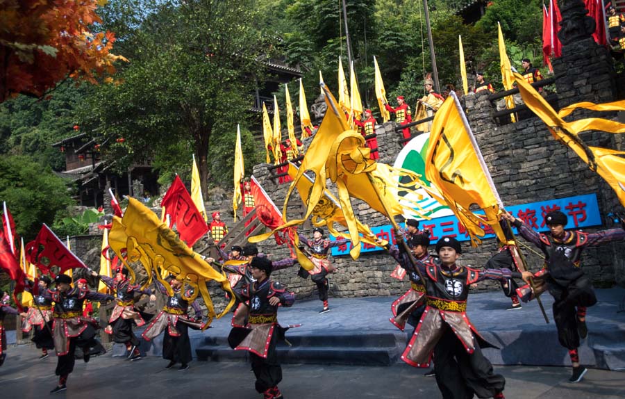 8th int'l tourism festival opens in Hubei