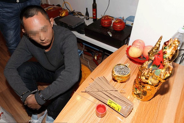 Trending: Military fans build armored cars