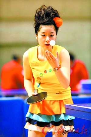 “乒壇Lady Gaga”抵穗賺眼球