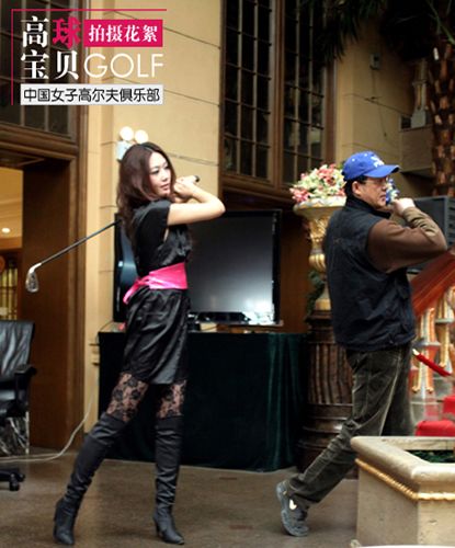 劉聞雯變身高球?qū)氊? style=